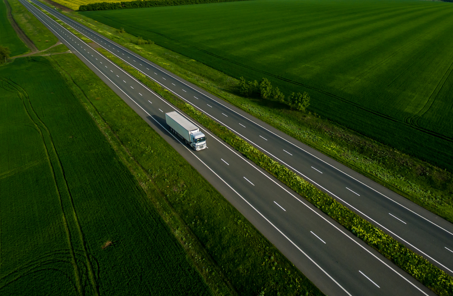 Commercial provides battery systems for commercial Fleets & Off-Road Vehicles